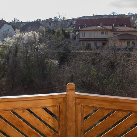Csalogany Apartman Lejlighed Szekszárd Eksteriør billede